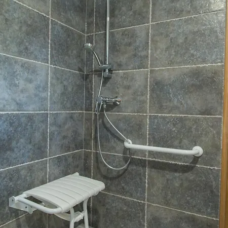 L'etable De Pierre Tatil Evi *