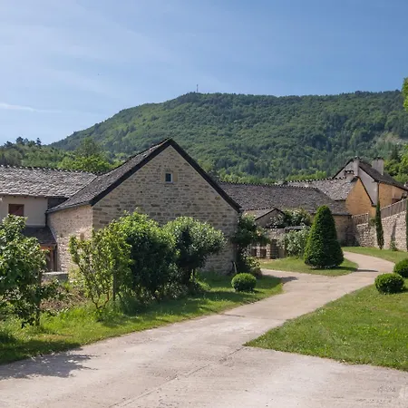 Ferienhaus L'etable De Pierre Nojaret