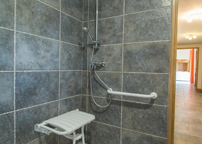 L'etable De Pierre بيت للعطل *